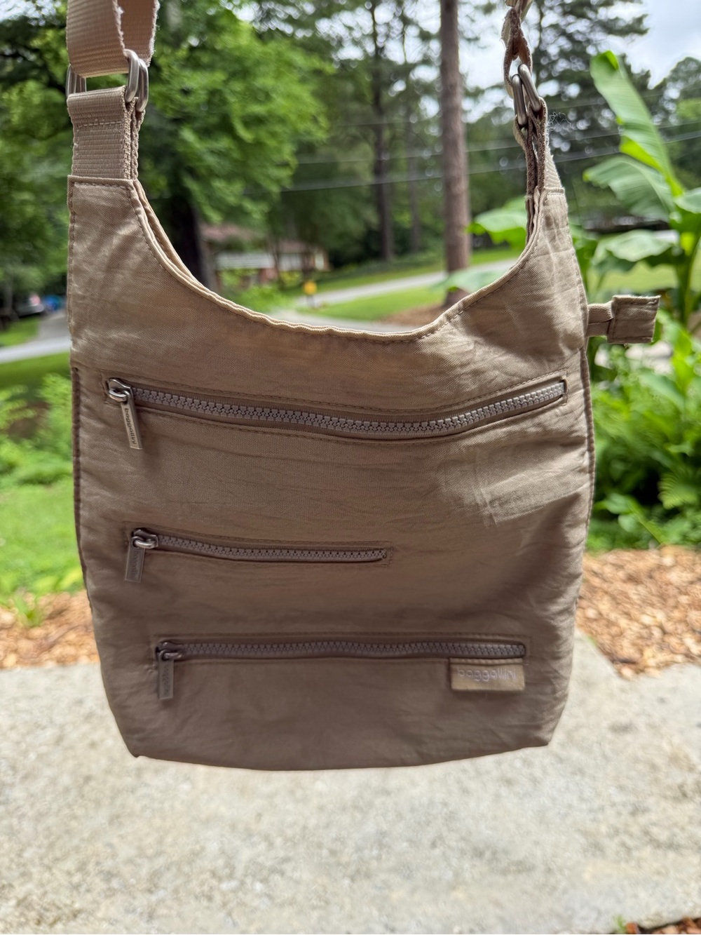 Baggallini City Crossbody Tan Bag